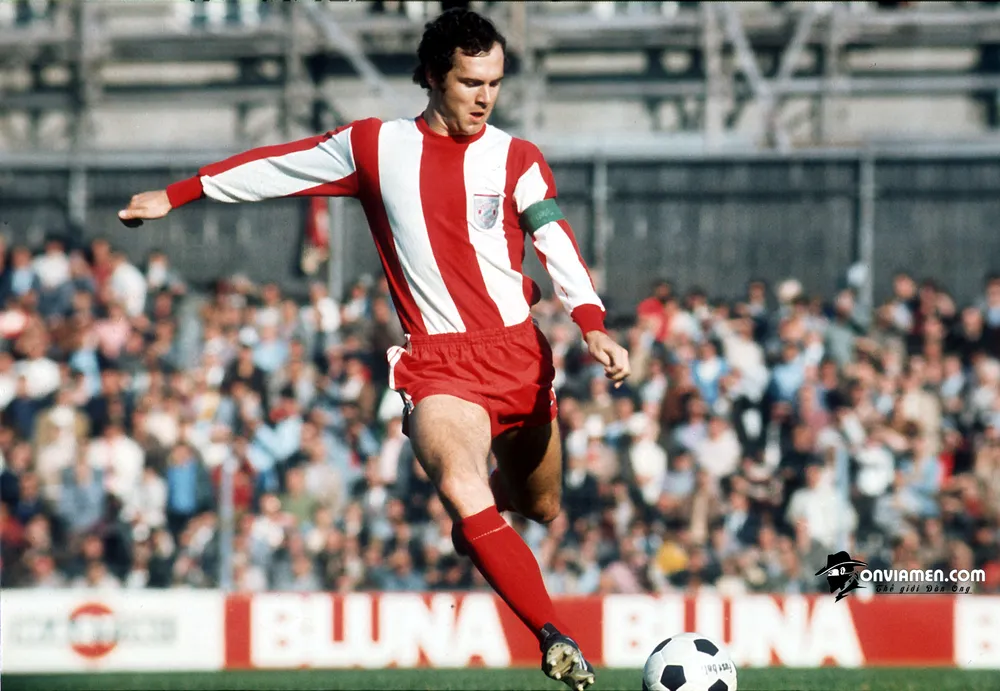 Franz Beckenbauer trung ve xuat sac nhat the gioi
